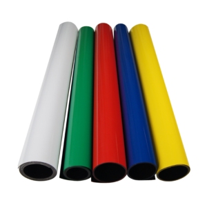 Folia magnetyczna z laminatem 610x1000 mm CZERWONA