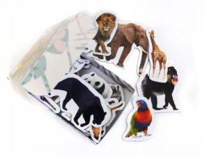 Magnesy na lodówkę poznaję  ZWIERZĘTA EGZOTYCZNE 28 el. Tektura