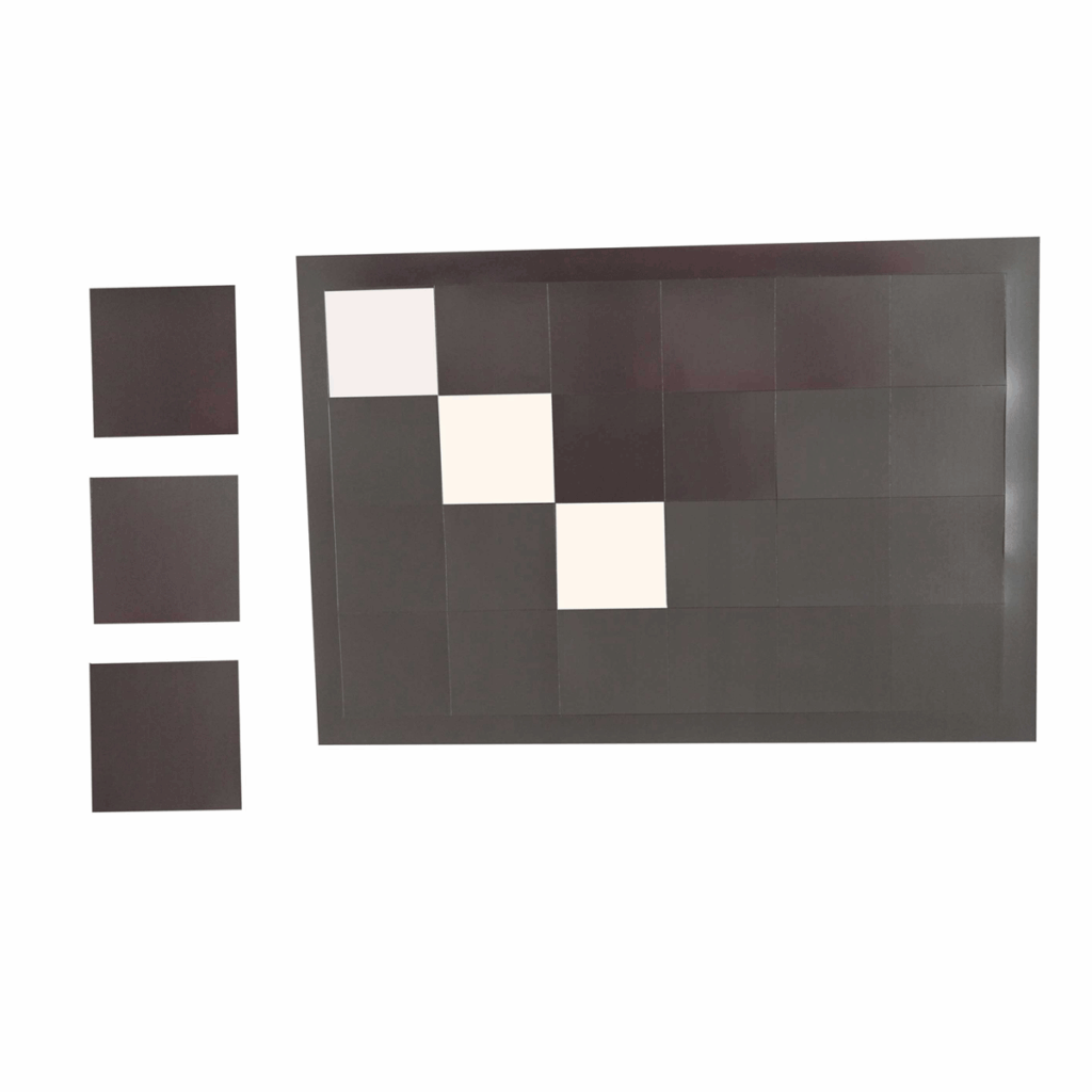 Naklejki magnetyczne kwadratowe arkusz 45 mm 24 szt